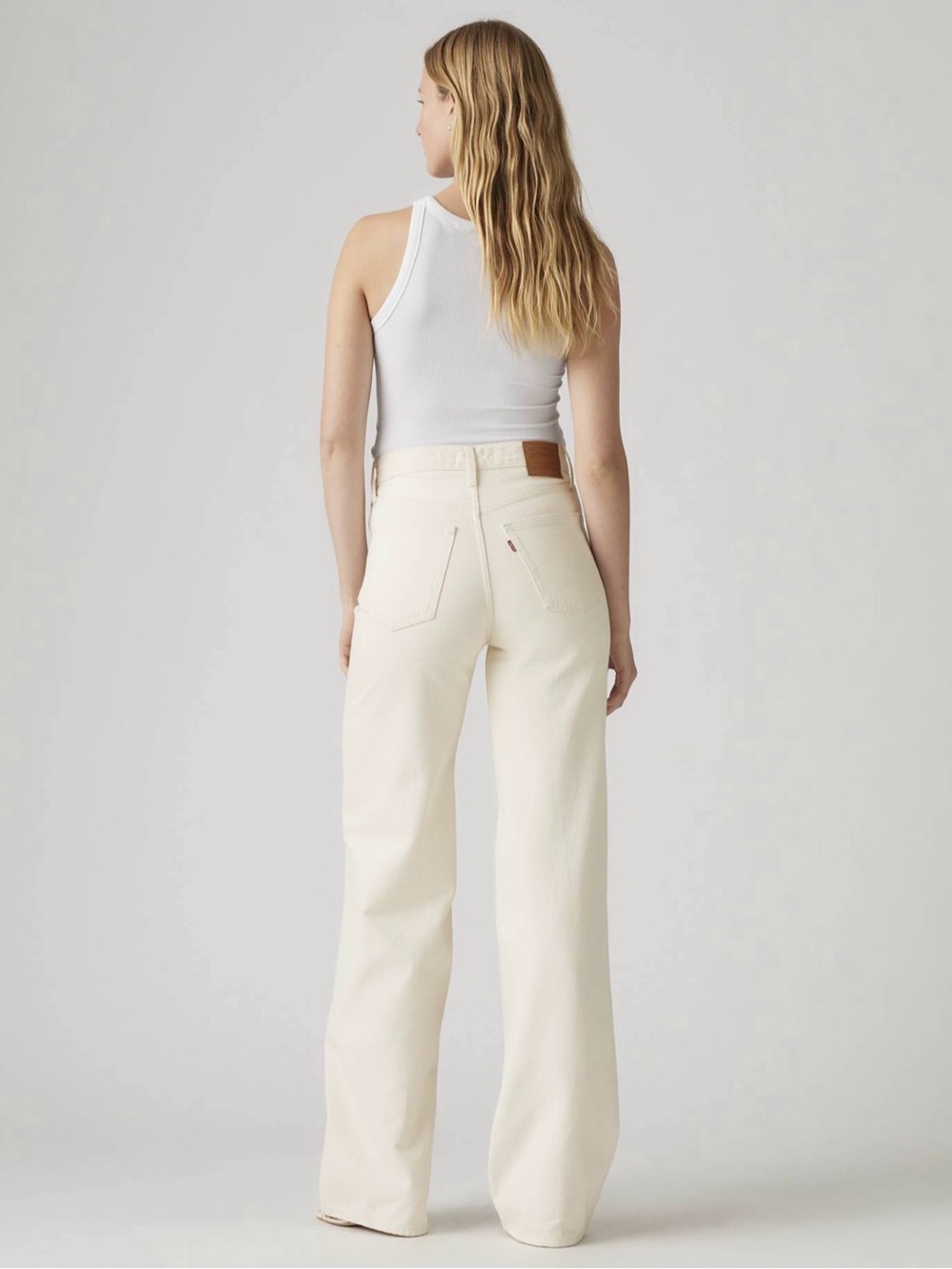 Levi’s Ribcage Wide-Leg Jeans - Picture 3 of 7